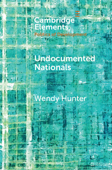 Undocumented Nationals; Between Statelessness and Citizenship (Paperback / softback) 9781108701570